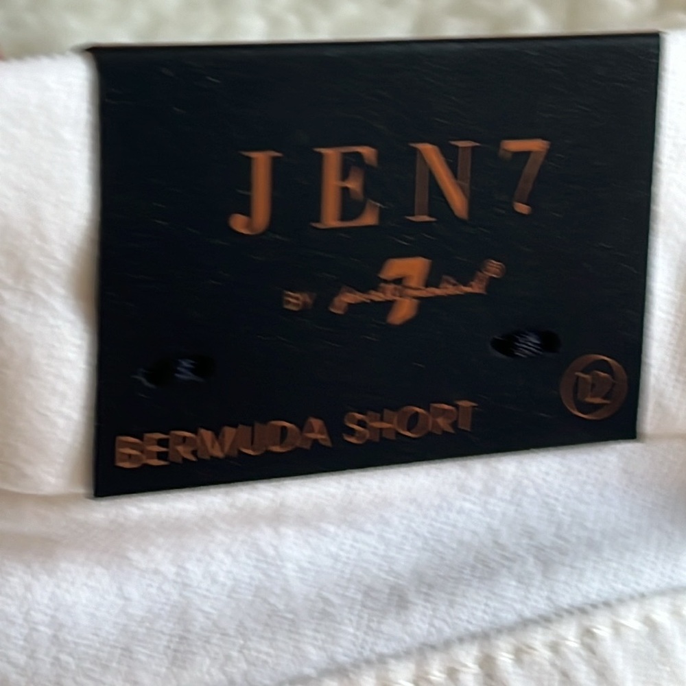 JEN7 by 7 For All Mankind Bermuda Short size 12 - Picture 7 of 7